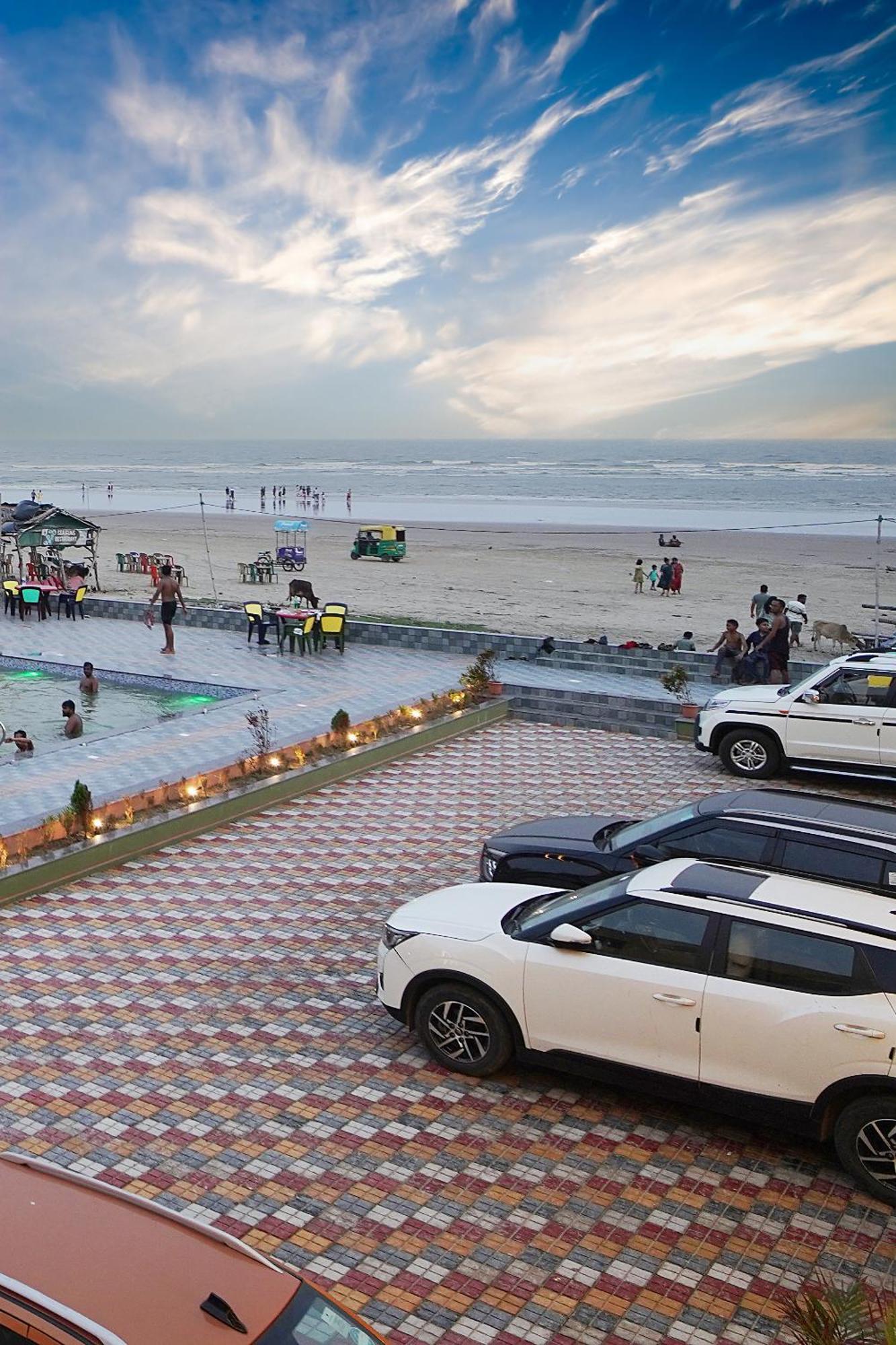 Goa Beach Resort On Beach Mandarmani Exterior foto