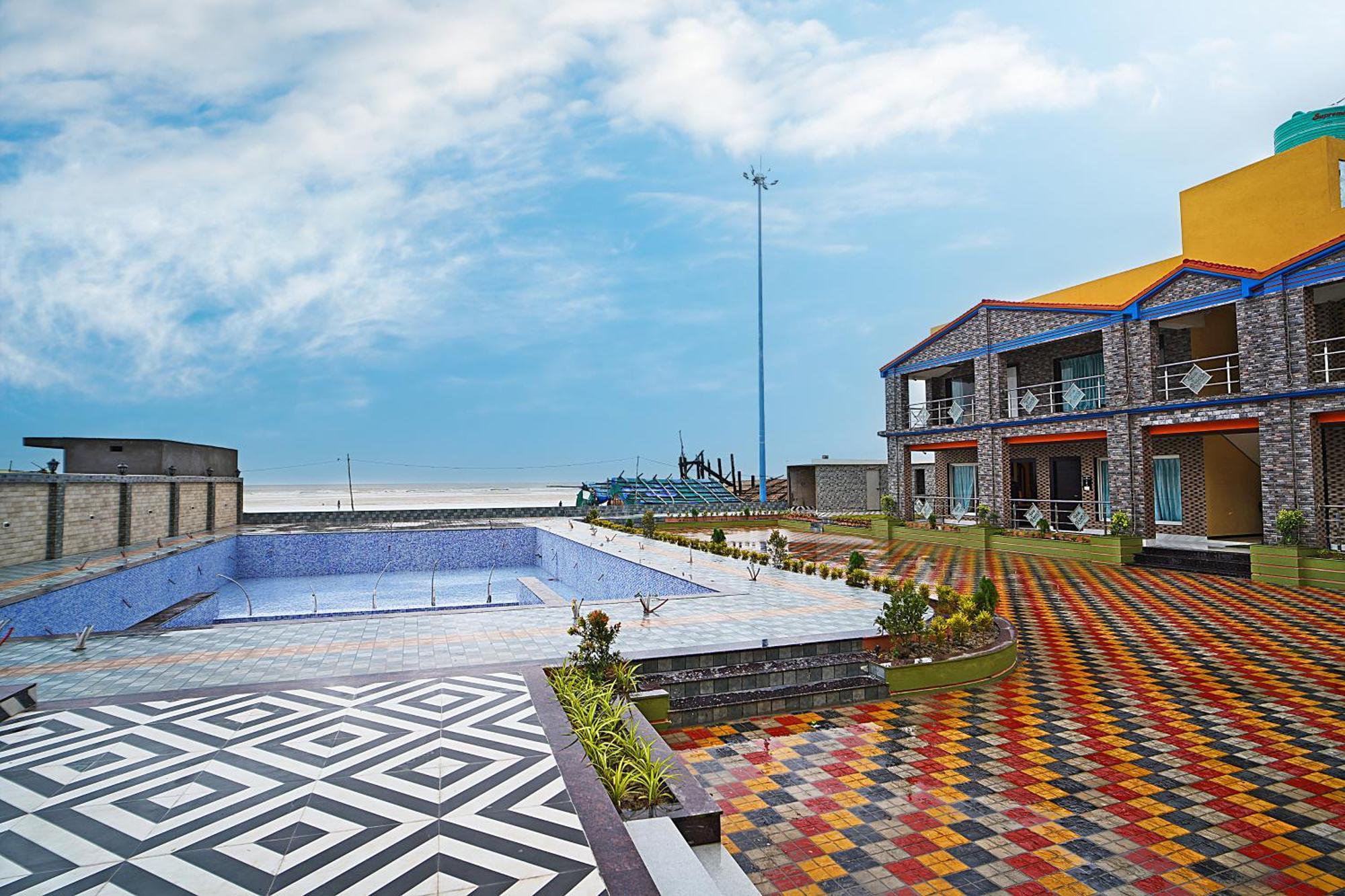 Goa Beach Resort On Beach Mandarmani Exterior foto